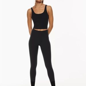 TnaBUTTER™ Atmosphere Hi-Rise Leggings - Size xs - Black (great condition)
